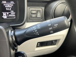 Suzuki Ignis SZ-T DUALJET 40