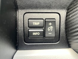 Suzuki Ignis SZ-T DUALJET 41