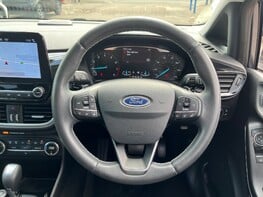 Ford Fiesta TITANIUM 20