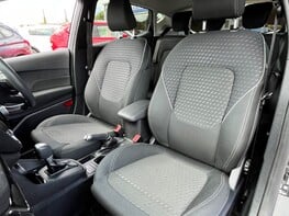 Ford Fiesta TITANIUM 53