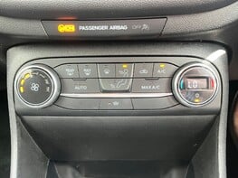 Ford Fiesta TITANIUM 39