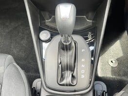 Ford Fiesta TITANIUM 41
