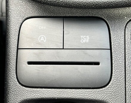 Ford Fiesta TITANIUM 42