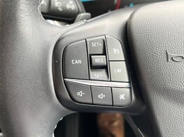 Ford Fiesta TITANIUM 44