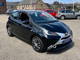 Toyota Aygo VVT-I X-PLAY 4