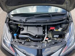 Toyota Aygo VVT-I X-PLAY 7