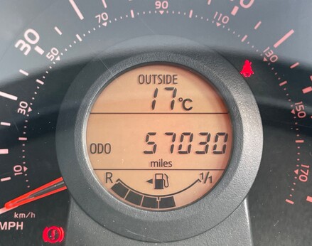 Toyota Aygo VVT-I X-PLAY 21