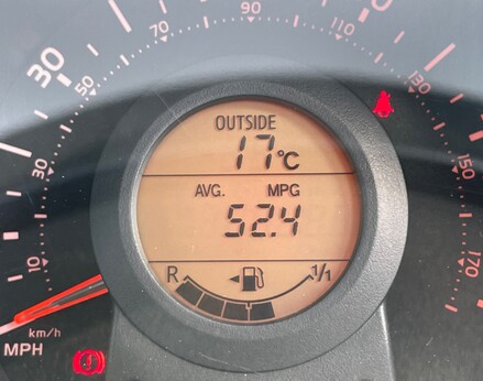 Toyota Aygo VVT-I X-PLAY 22
