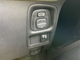 Toyota Aygo VVT-I X-PLAY 39