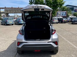 Toyota C-HR DYNAMIC 62