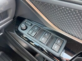 Toyota C-HR DYNAMIC 55