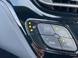Toyota C-HR DYNAMIC 40