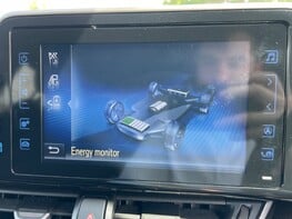 Toyota C-HR DYNAMIC 33