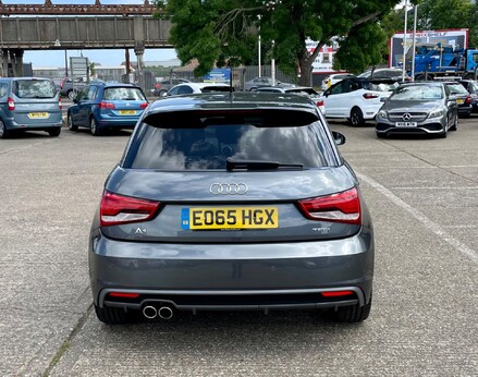 Audi A1 SPORTBACK TFSI S LINE 6