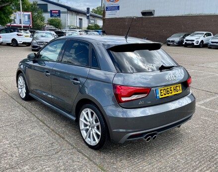 Audi A1 SPORTBACK TFSI S LINE 9