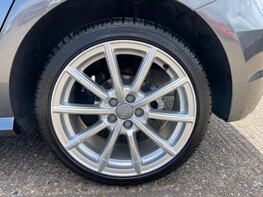 Audi A1 SPORTBACK TFSI S LINE 16