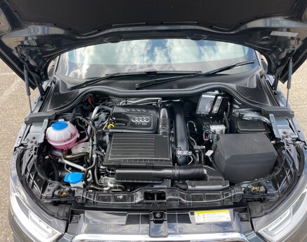 Audi A1 SPORTBACK TFSI S LINE 7