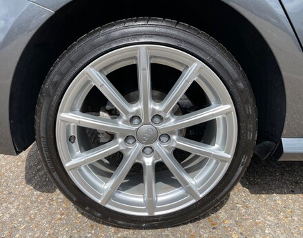 Audi A1 SPORTBACK TFSI S LINE 13
