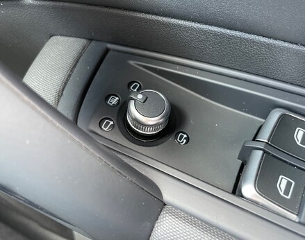 Audi A1 SPORTBACK TFSI S LINE 53