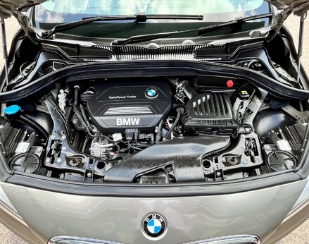 BMW 2 Series 216D LUXURY ACTIVE TOURER 7