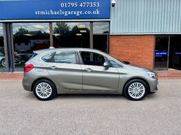 BMW 2 Series 216D LUXURY ACTIVE TOURER 10