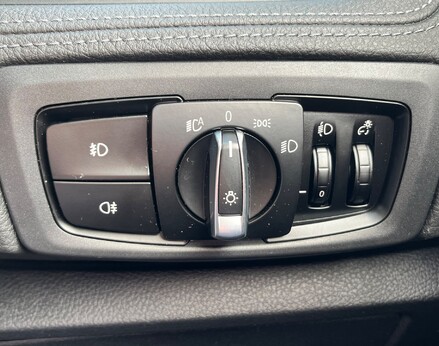 BMW 2 Series 216D LUXURY ACTIVE TOURER 51