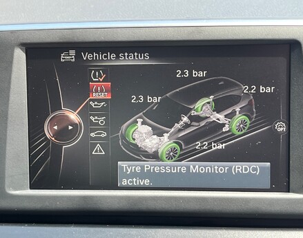 BMW 2 Series 216D LUXURY ACTIVE TOURER 33