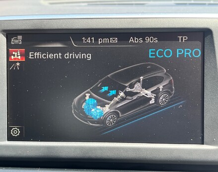 BMW 2 Series 216D LUXURY ACTIVE TOURER 38