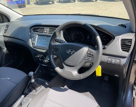 Hyundai i20 MPI SE 17