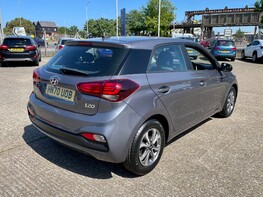 Hyundai i20 MPI SE 8