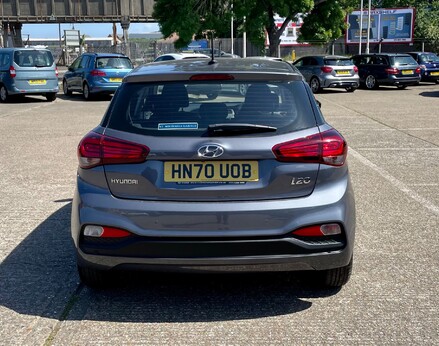 Hyundai i20 MPI SE 6