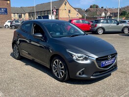 Mazda 2 GT 4