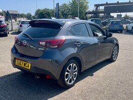 Mazda 2 GT 8