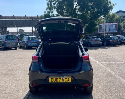 Mazda 2 GT 51
