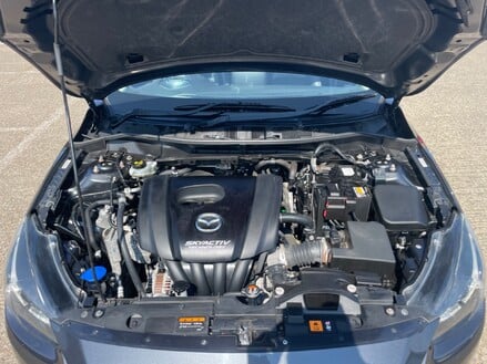 Mazda 2 GT