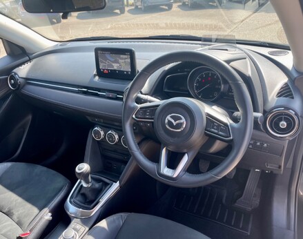 Mazda 2 GT 17