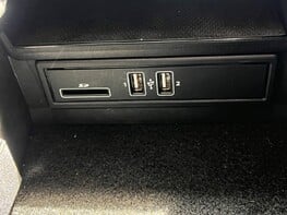 Mercedes-Benz C Class C200 SE 47