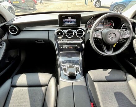 Mercedes-Benz C Class C200 SE 2