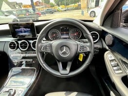 Mercedes-Benz C Class C200 SE 19