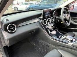 Mercedes-Benz C Class C200 SE 17