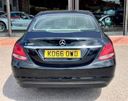 Mercedes-Benz C Class C200 SE 6