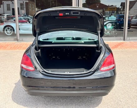 Mercedes-Benz C Class C200 SE 62