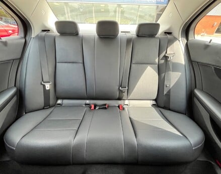 Mercedes-Benz C Class C200 SE 61