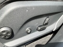 Mercedes-Benz C Class C200 SE 59