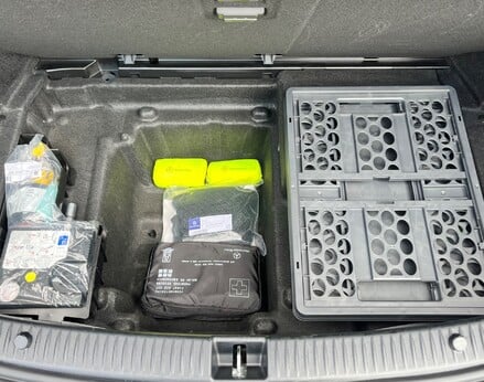 Mercedes-Benz C Class C200 SE 66