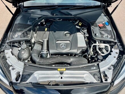 Mercedes-Benz C Class C200 SE