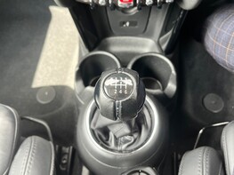 Mini Hatch COOPER EXCLUSIVE 46