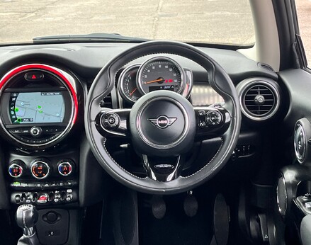 Mini Hatch COOPER EXCLUSIVE 19