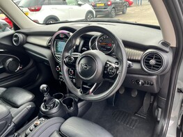 Mini Hatch COOPER EXCLUSIVE 18