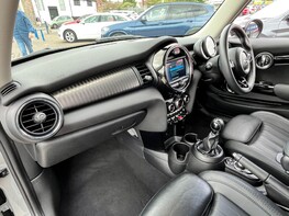 Mini Hatch COOPER EXCLUSIVE 17